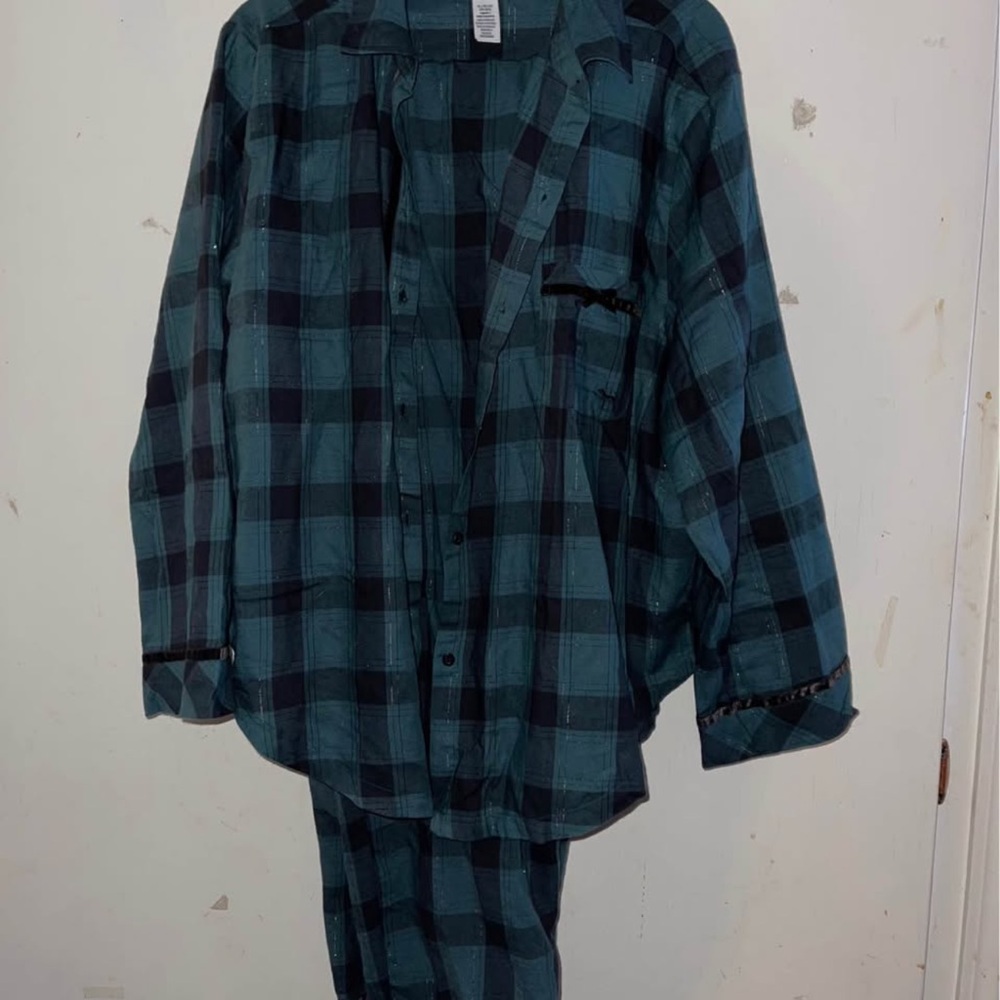 PINK Victoria's Secret Plaid Pajama Set - teal/green and Black